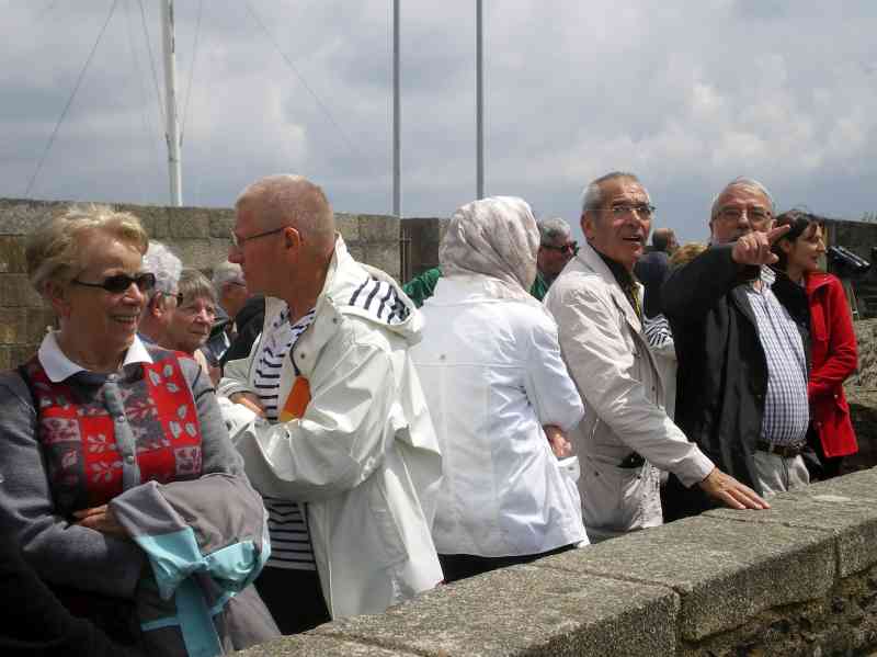 113_IMGP0778 (Falcou).jpg - Avec le panorama sur la rade.